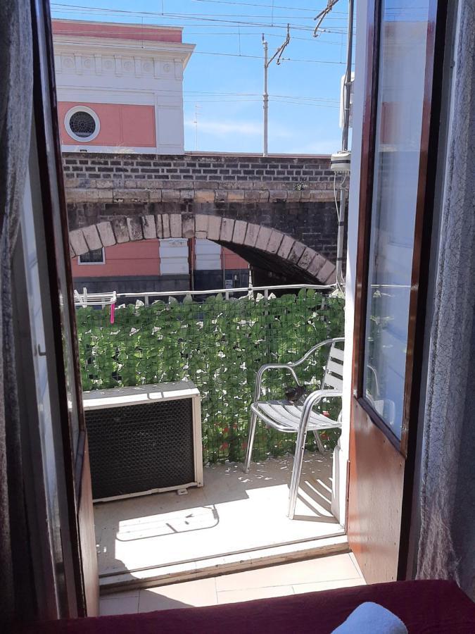B&B Sotto Gli Archi Katanya Dış mekan fotoğraf