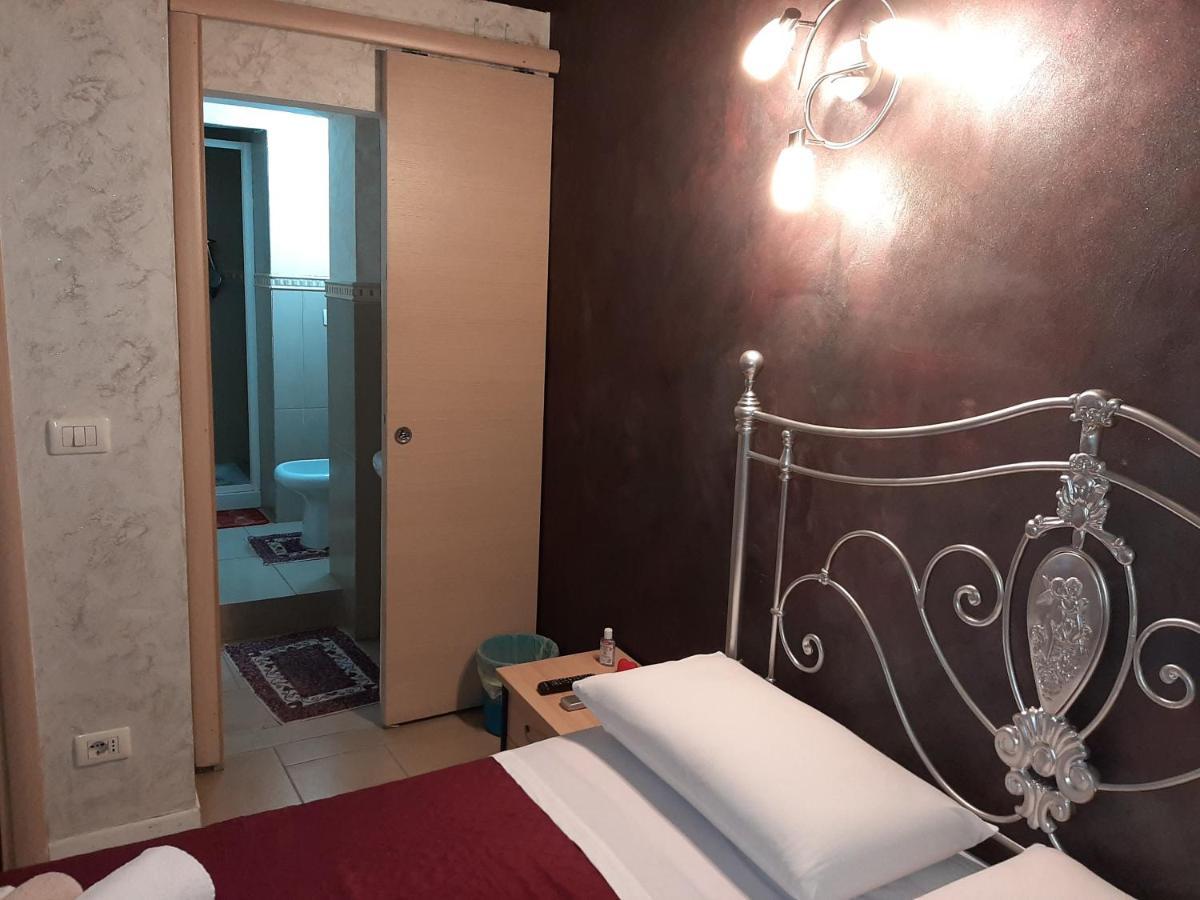 B&B Sotto Gli Archi Katanya Dış mekan fotoğraf