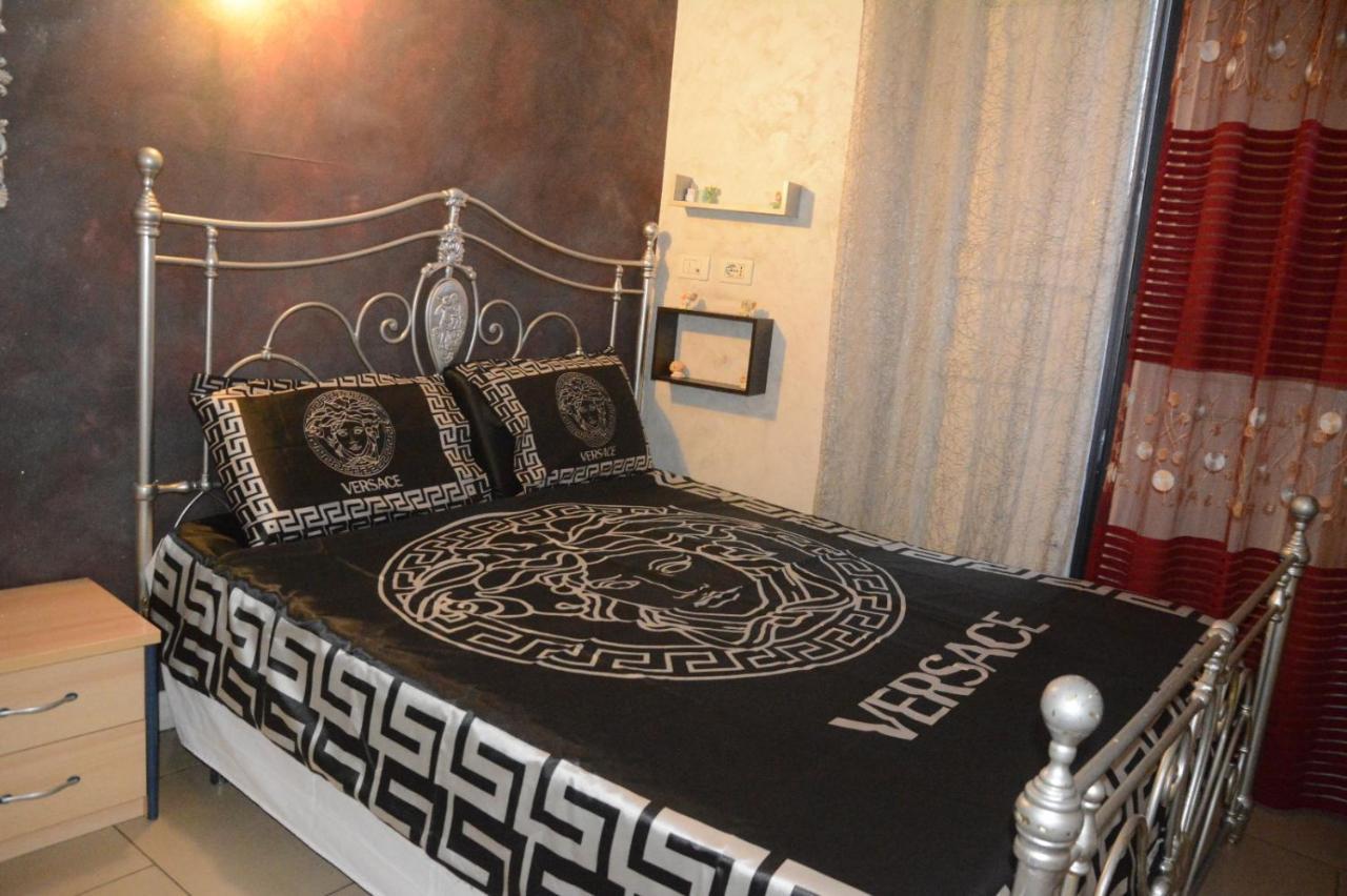 B&B Sotto Gli Archi Katanya Dış mekan fotoğraf