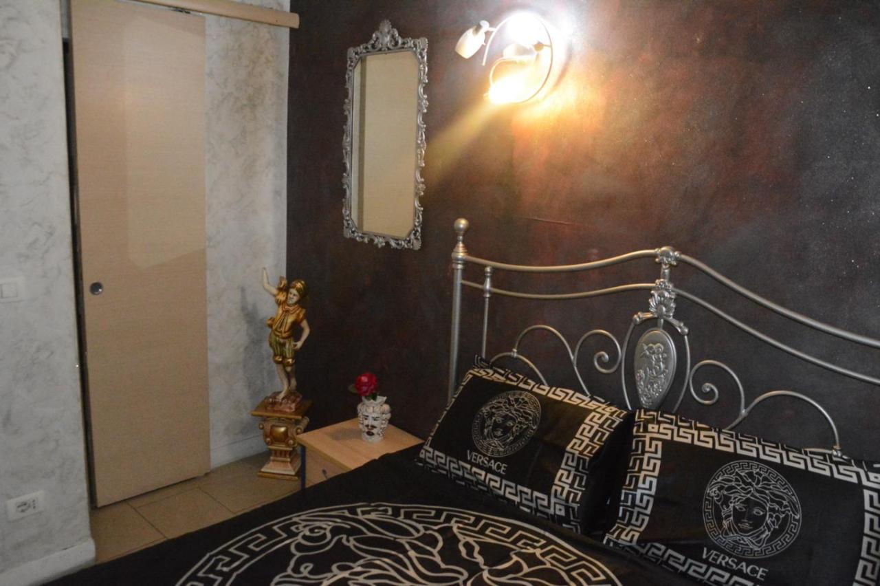 B&B Sotto Gli Archi Katanya Dış mekan fotoğraf