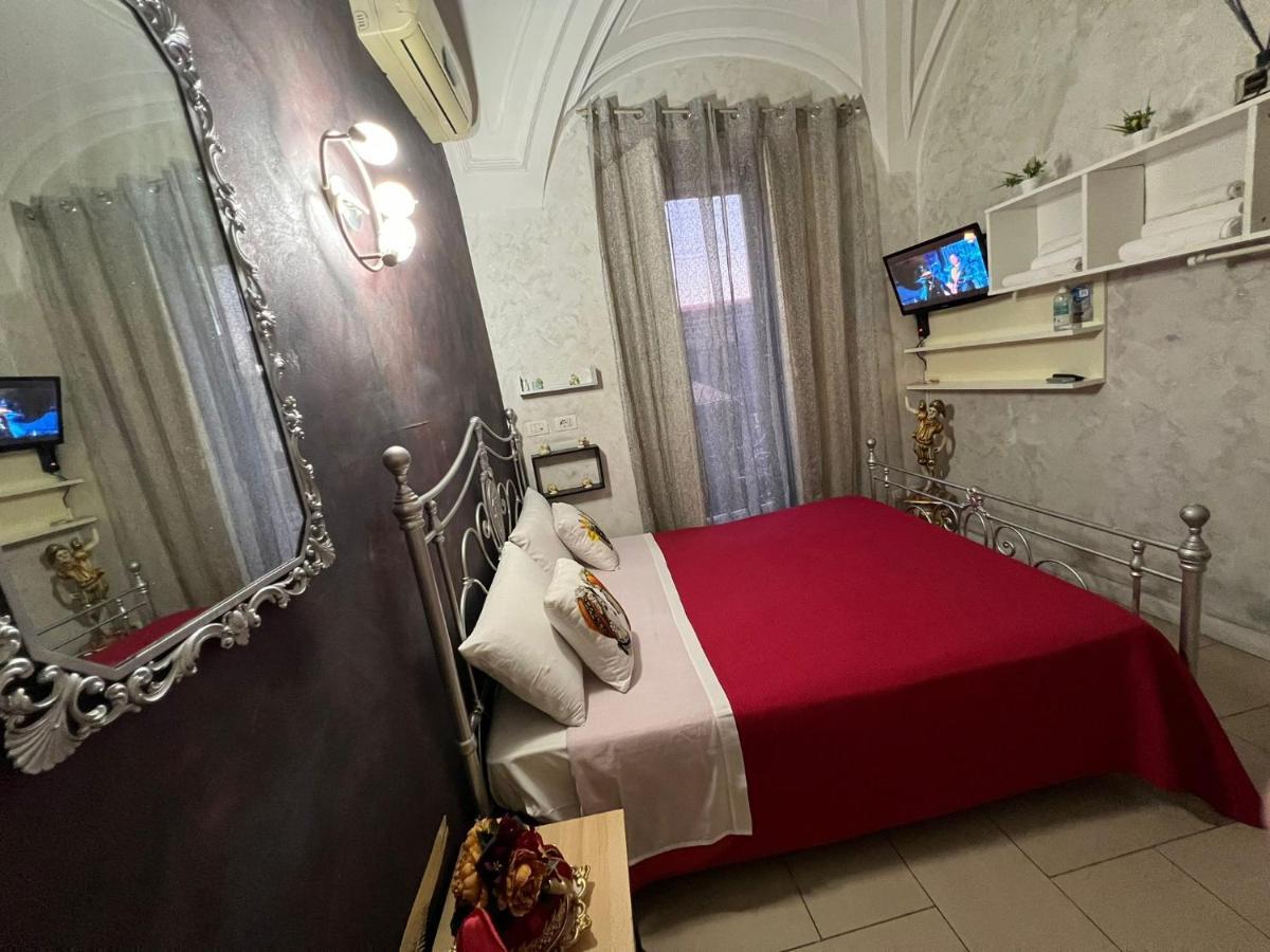 B&B Sotto Gli Archi Katanya Dış mekan fotoğraf
